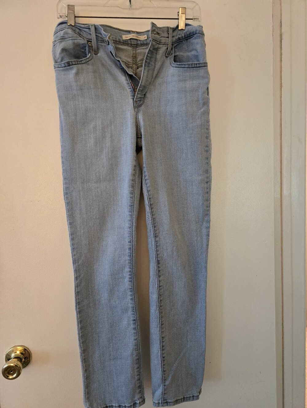Levi's Light Wash Skinny Jeans - Pale Blue